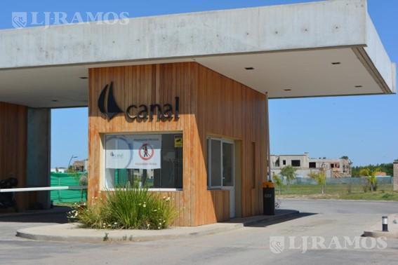 Terreno · 562m²