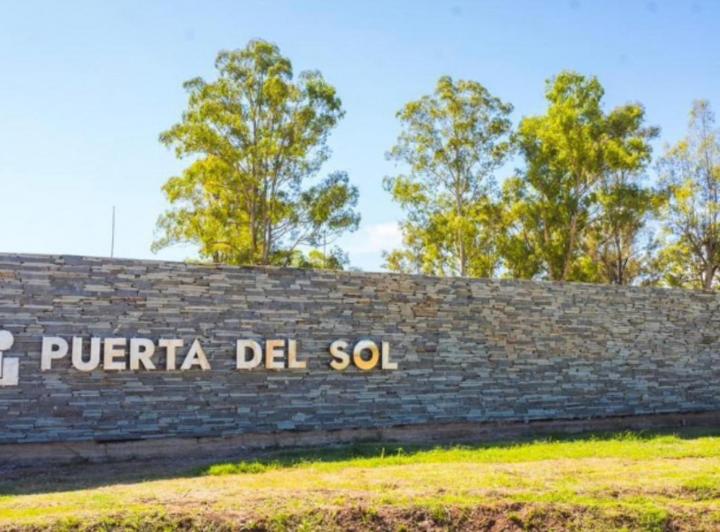 Terreno · 237m²