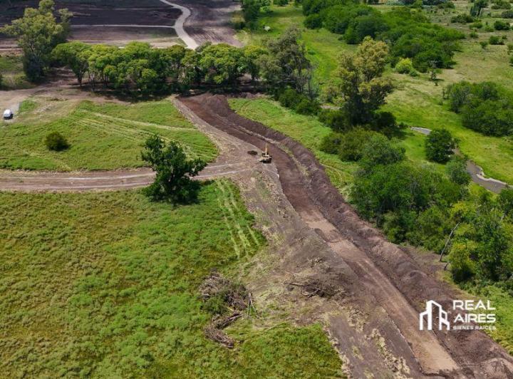 Terreno · 813m²