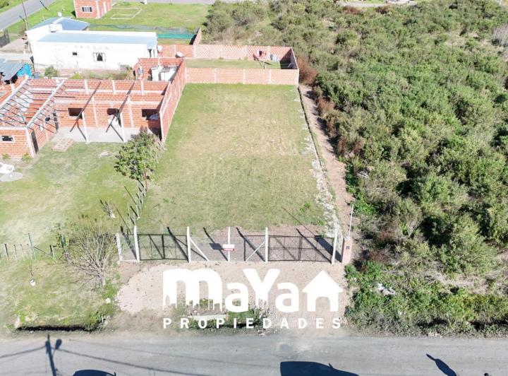 Terreno · 555m²