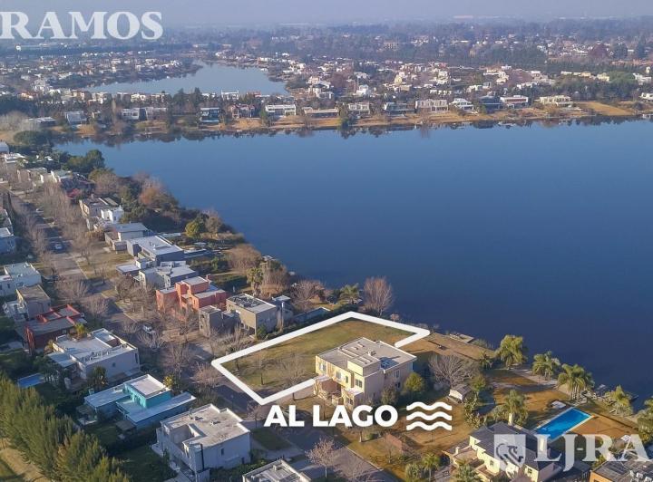 Terreno · 955m²