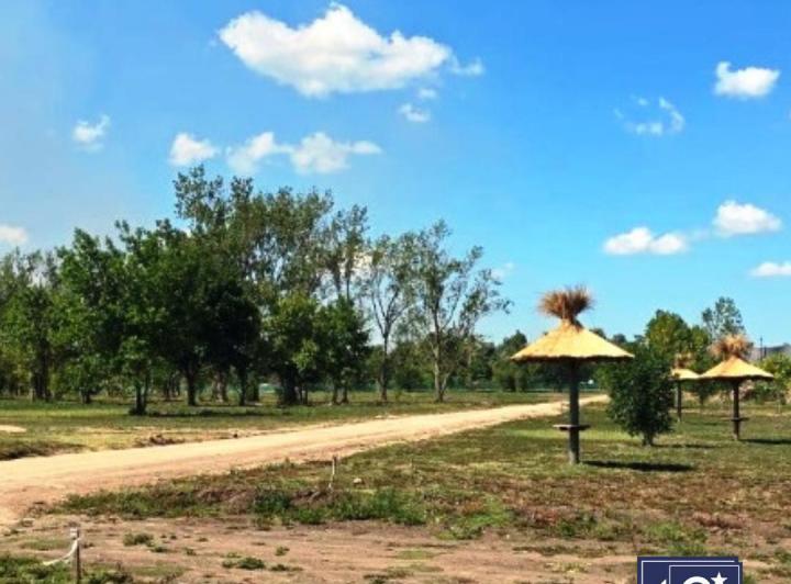 Terreno · 330m²