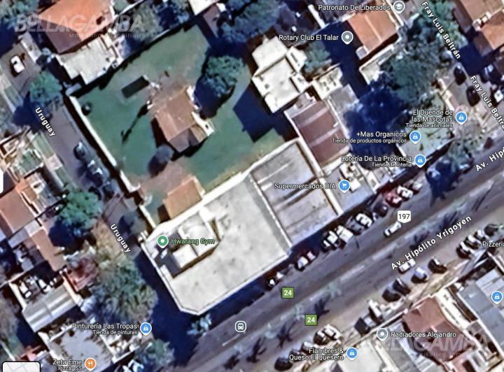 Terreno · 2371m²