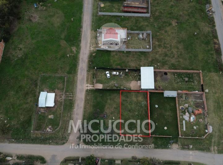 Terreno · 327m²