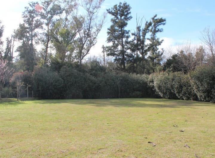 Terreno · 1100m²