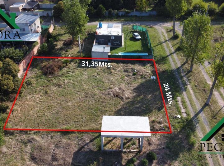 Terreno · 752m²