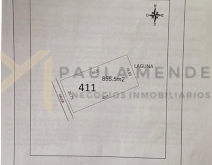 Terreno · 586m²