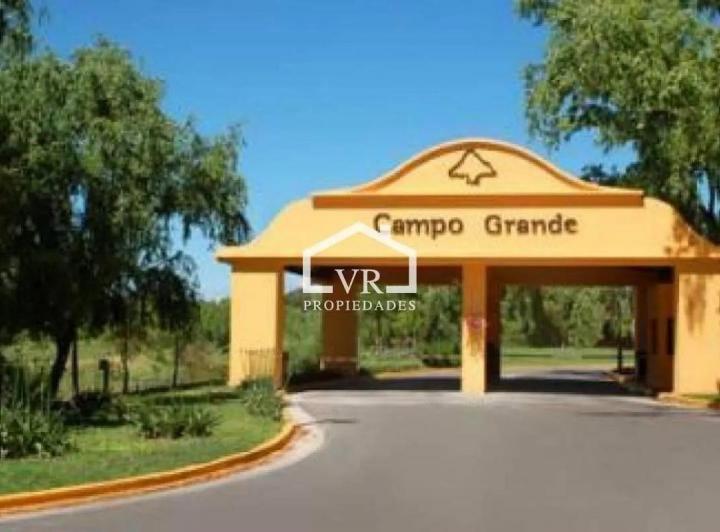 Terreno · 1300m²