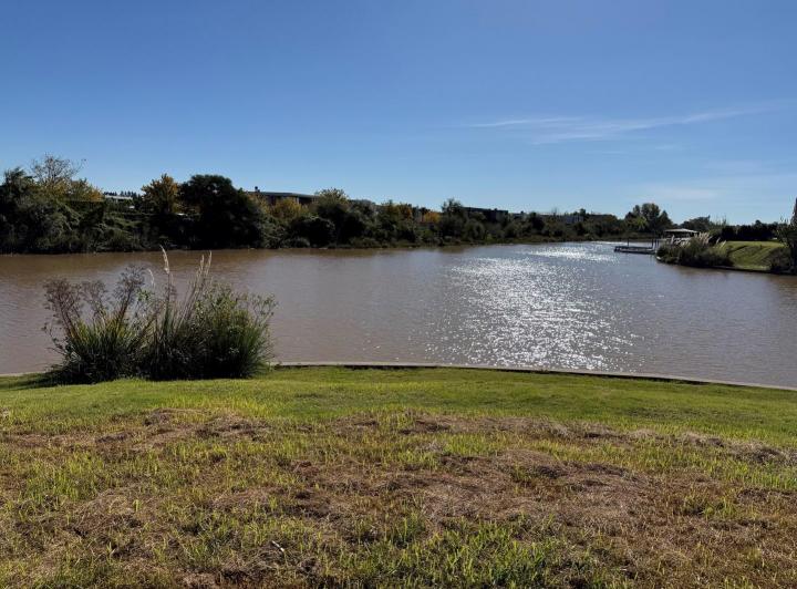 Terreno · 1500m²