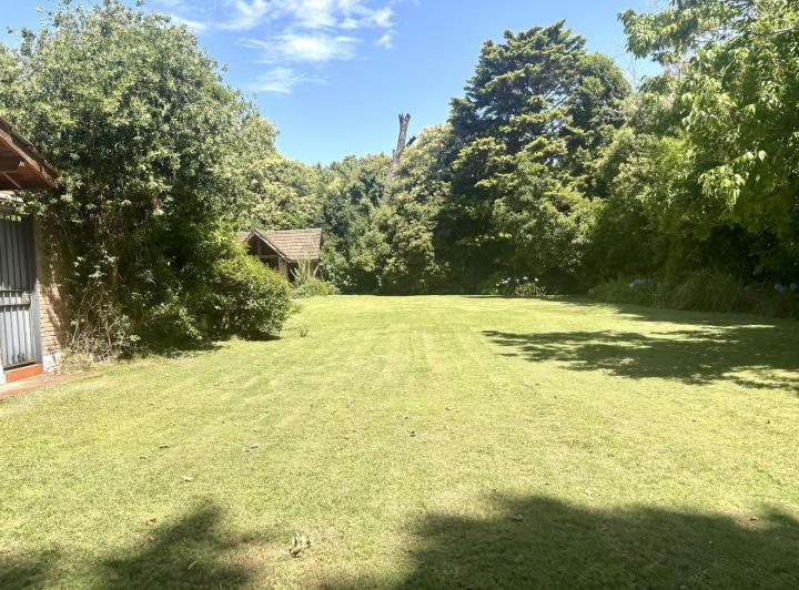 Terreno · 1100m²