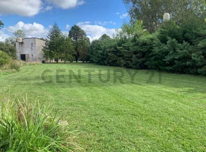 Terreno · 730m²