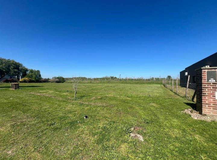 Terreno · 843m²