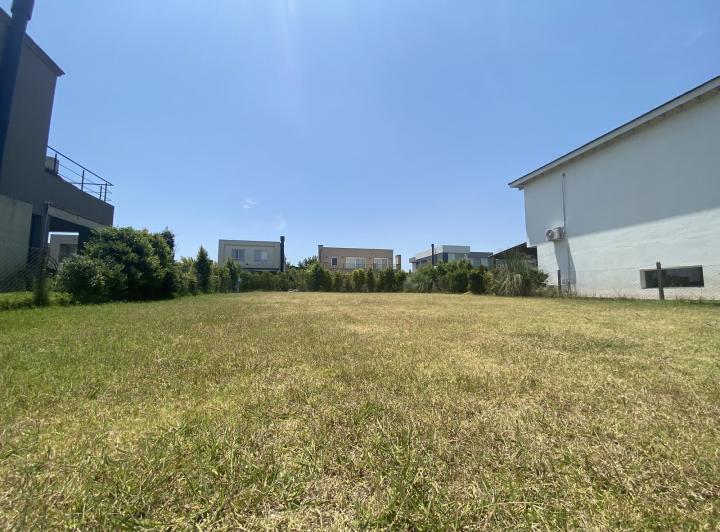 Terreno · 480m²