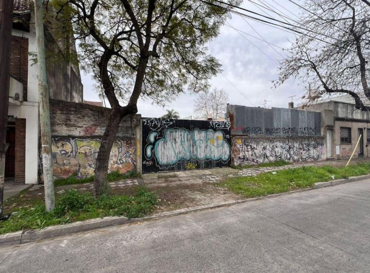 Terreno · 584m²