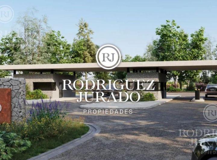 Terreno · 656m²