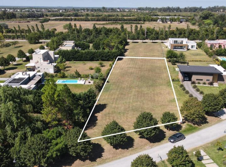 Terreno · 1849m²