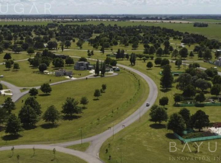 Terreno · 1007m²