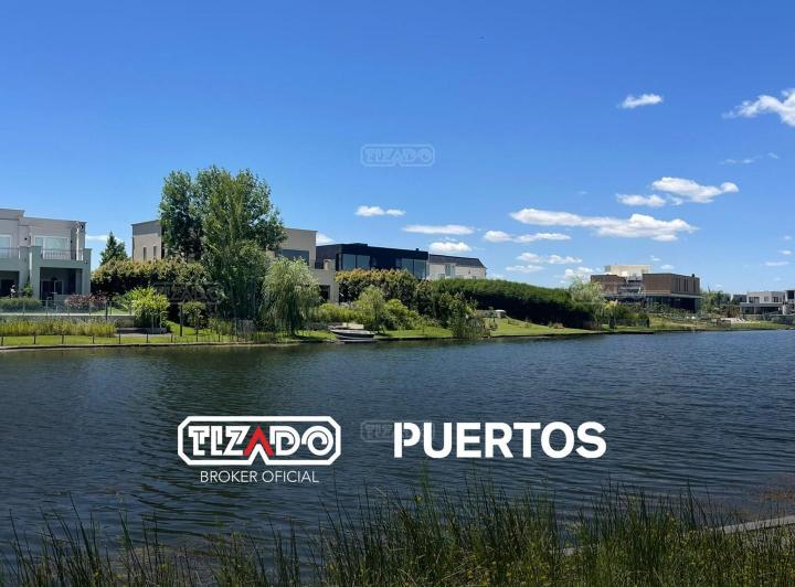 Terreno · 971m²