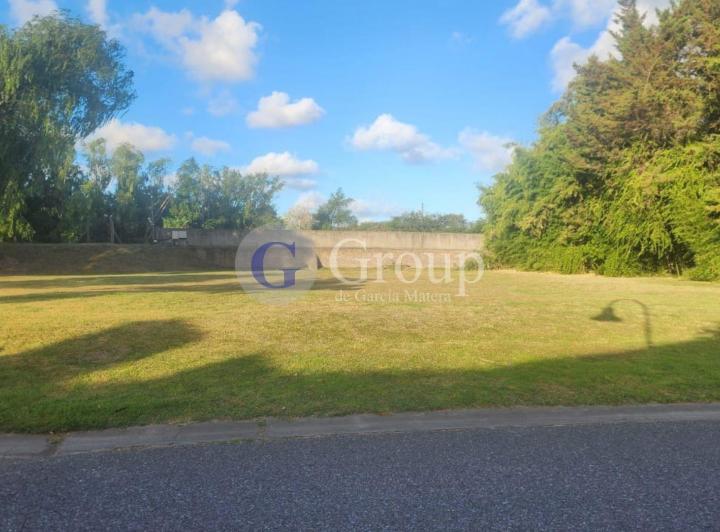 Terreno · 1000m²