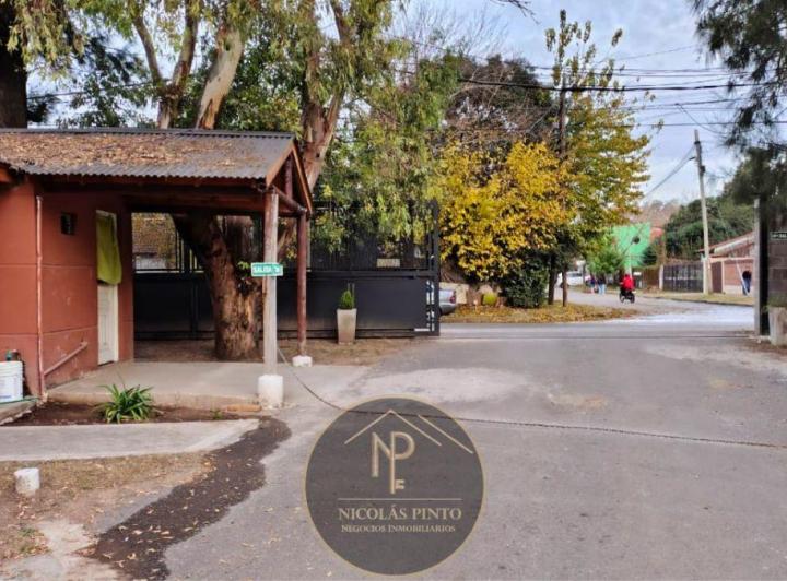 Terreno · 281m²