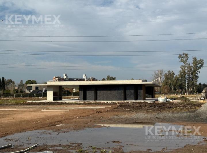 Terreno · 646m²