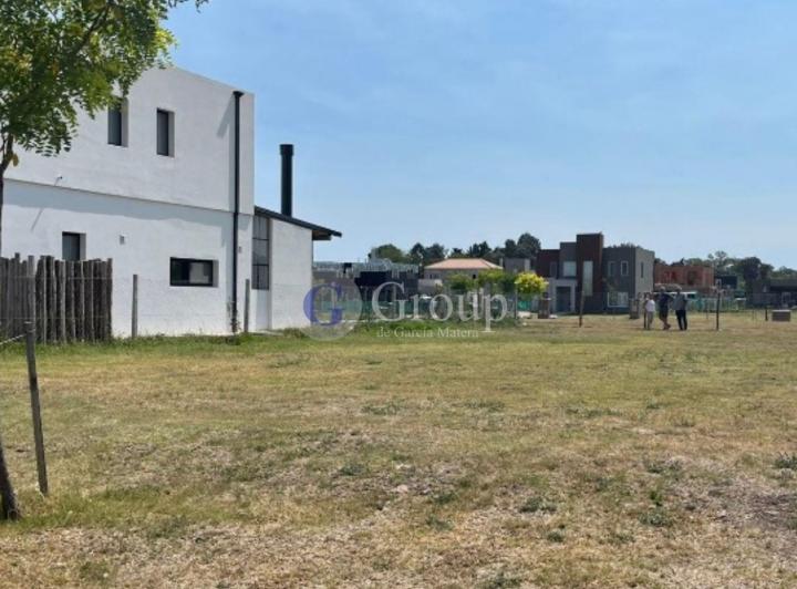Terreno · 472m²