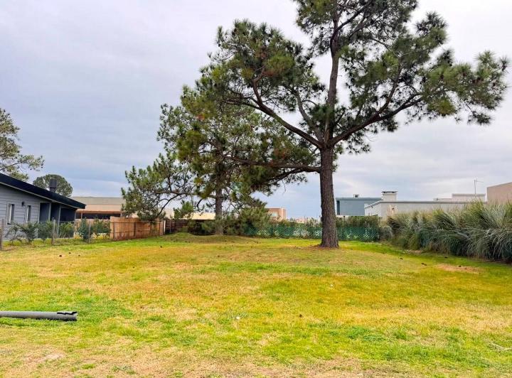 Terreno · 409m²
