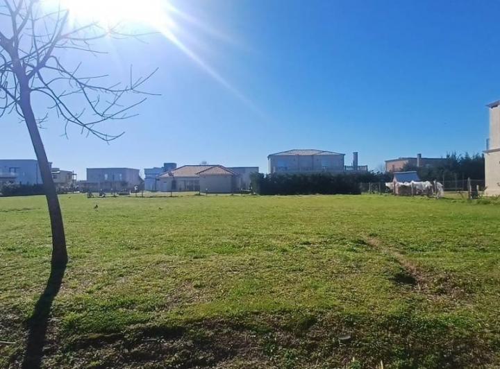 Terreno · 801m²