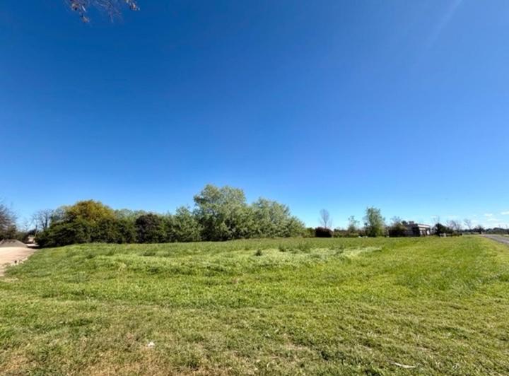 Terreno · 3100m²
