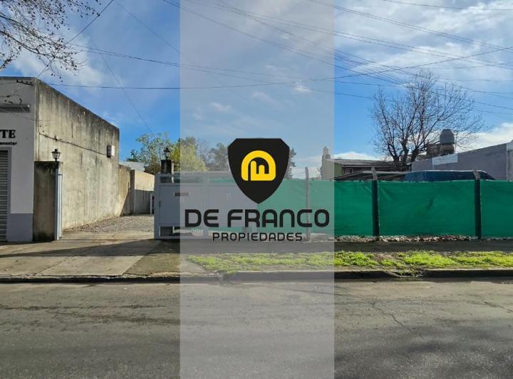 Terreno · 925m²