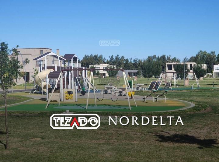Terreno · 562m²