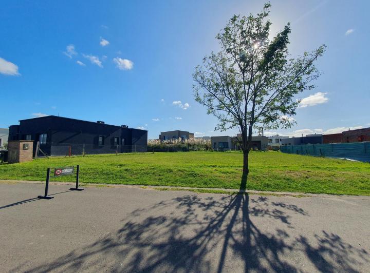 Terreno · 623m²