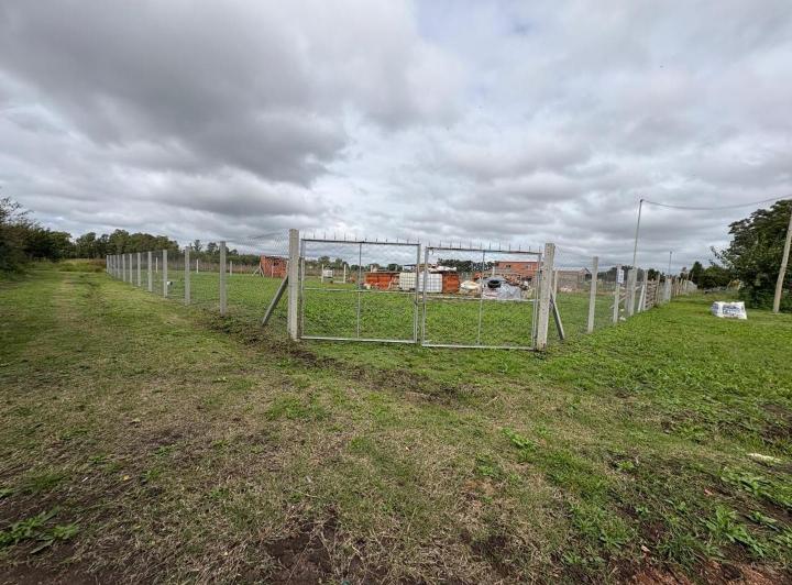 Terreno · 600m²
