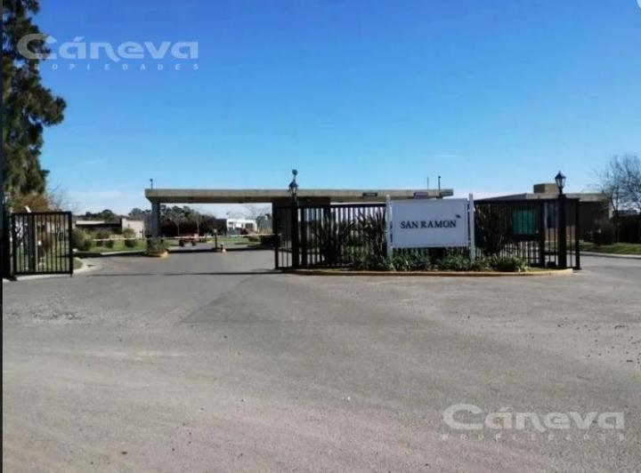 Terreno · 484m²