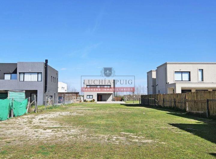 Terreno · 480m²