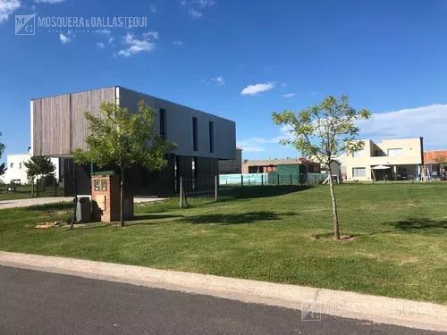 Terreno · 540m²