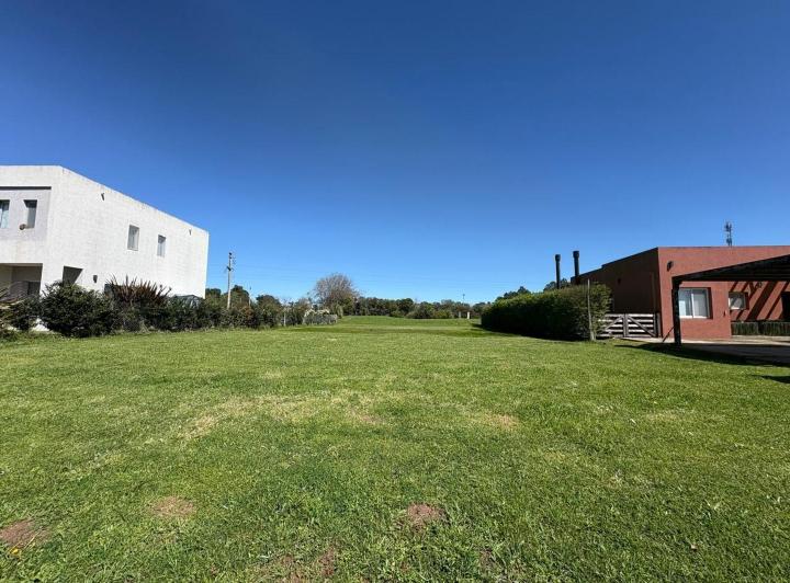 Terreno · 804m²