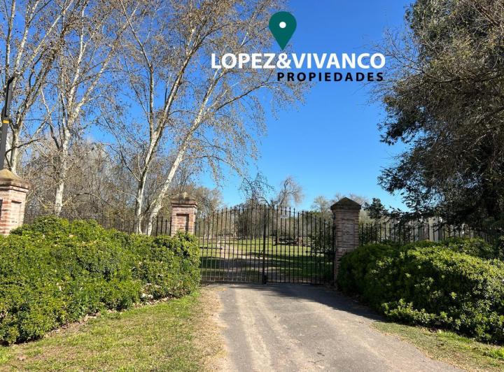 Terreno · 809m²