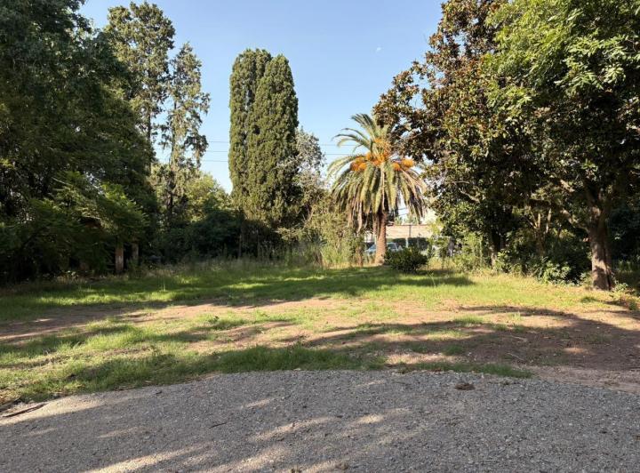 Terreno · 566m²