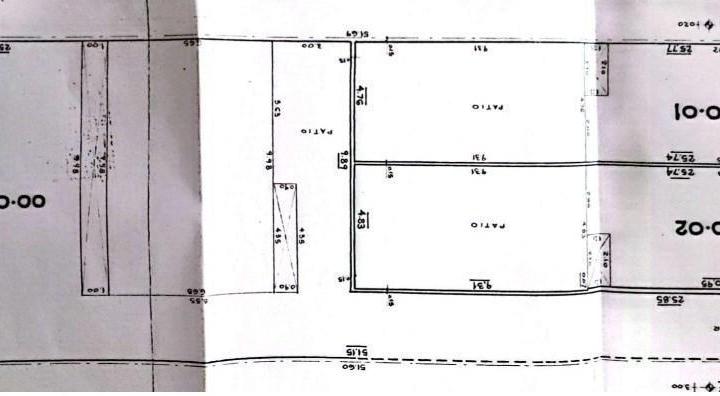 Terreno · 303m²