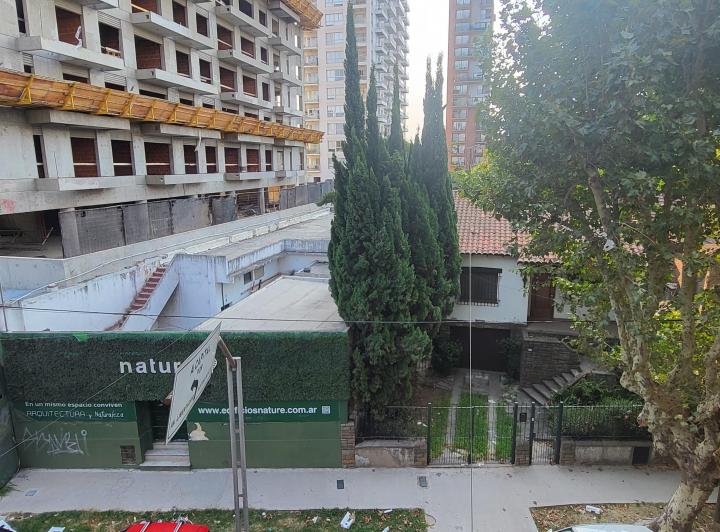Terreno · 1181m²