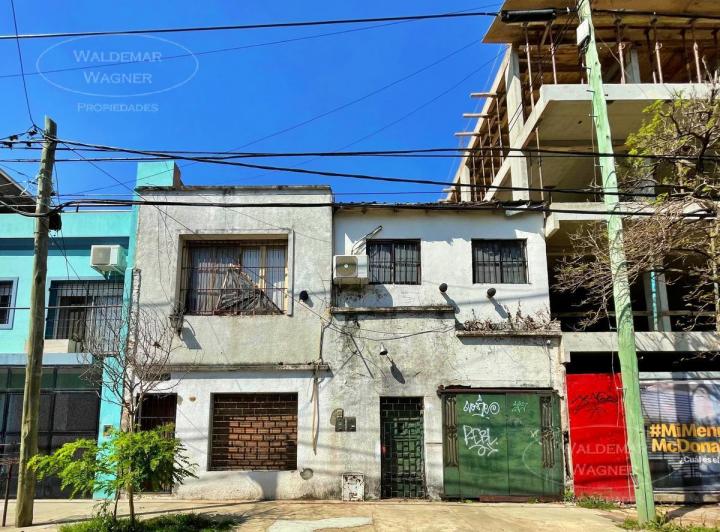 Terreno · 180m² · 1 Ambiente