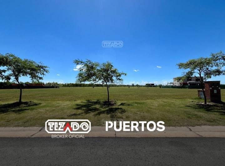 Terreno · 653m²