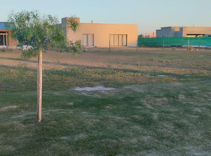 Terreno · 670m²