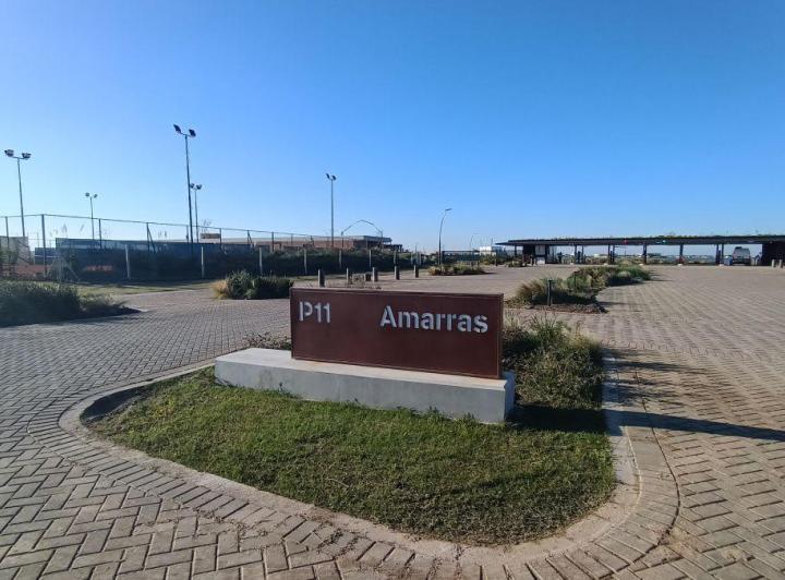 Terreno · 681m²
