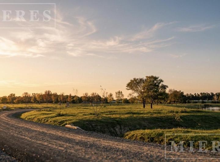 Terreno · 600m²