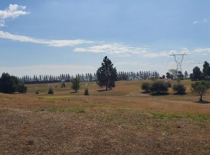 Terreno · 1218m²