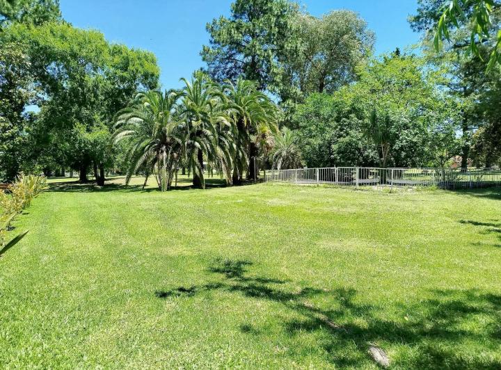 Terreno · 705m²