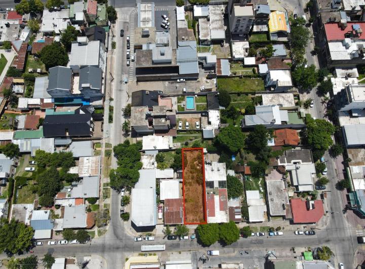 Terreno · 356m²