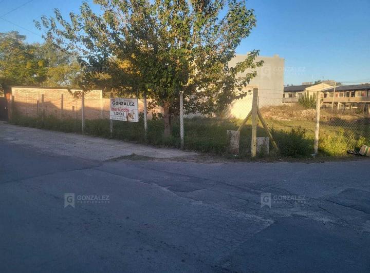 Terreno · 1070m²
